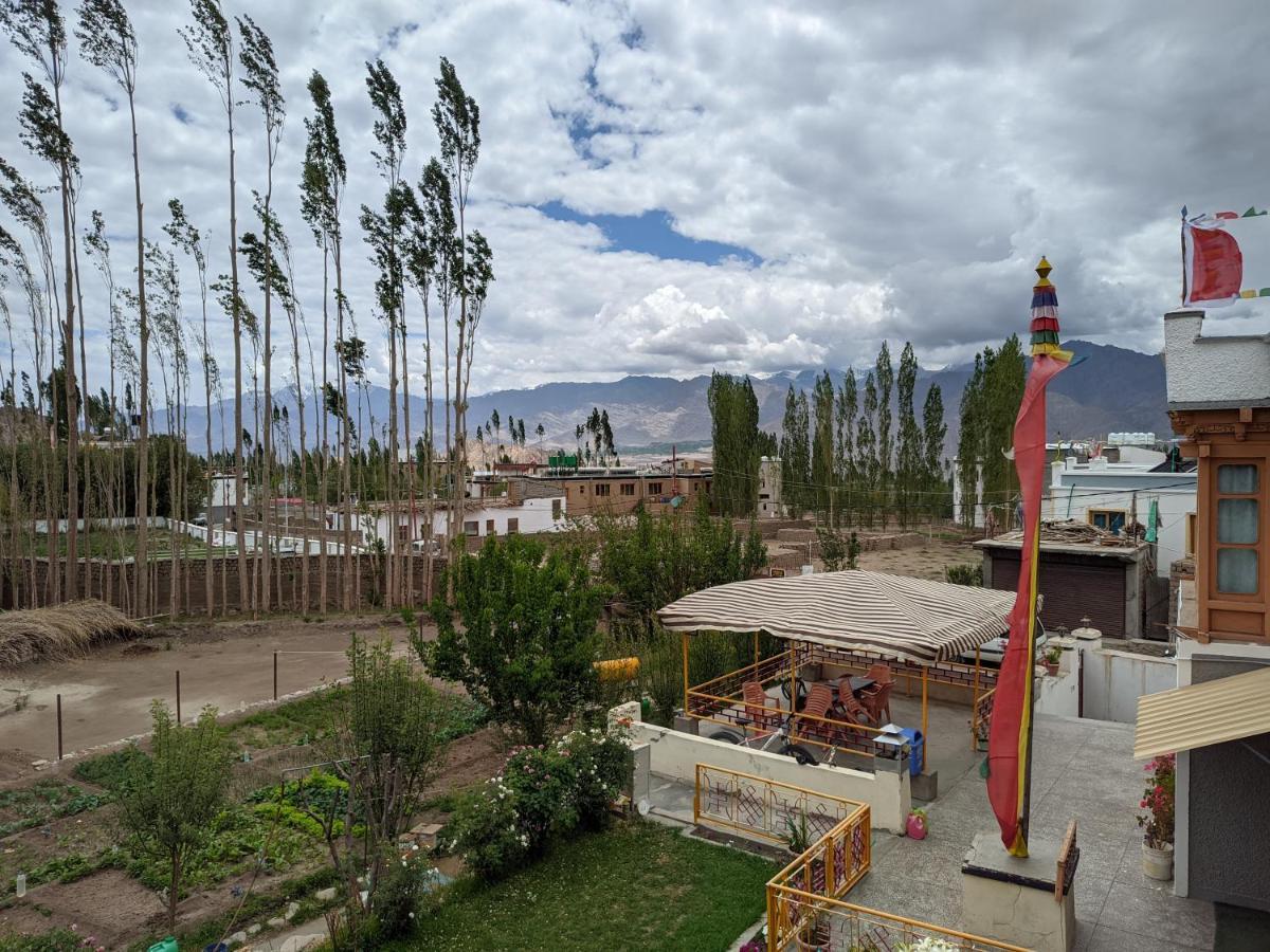 Chandan Guest House Leh Exterior photo