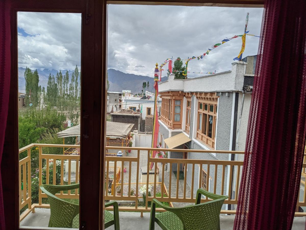 Chandan Guest House Leh Exterior photo